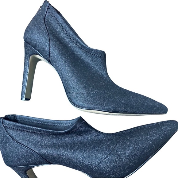 Badgley Mischka Jewel Ankle Sock Bootie Heels 7.5 - Picture 1 of 8